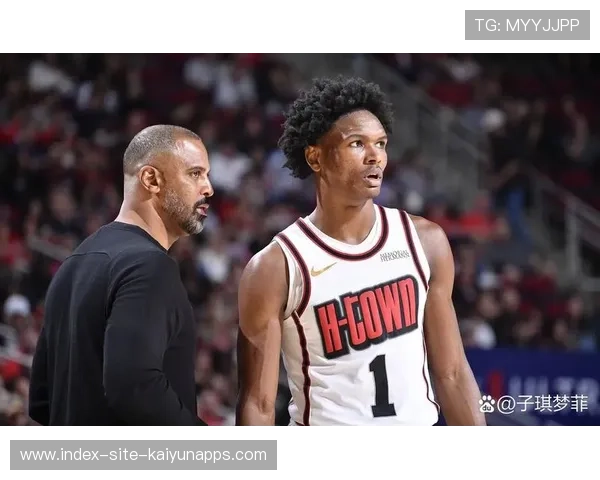 热火防守轮转到位,对手空位也投丢,热火队防守 热火防守轮转到位,对手空位也投丢,热火队防守